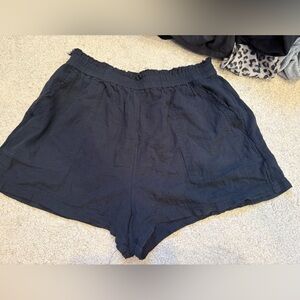 Aerie Black Crinkle Gauze Shorts